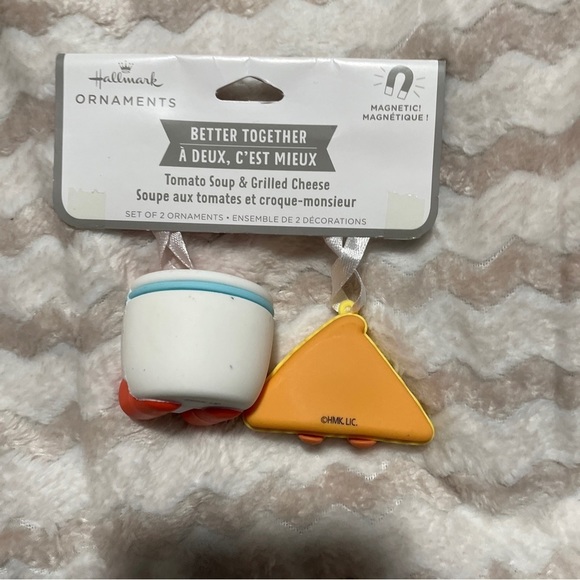 Hallmark Better Together Magnetic Ornaments  Tomato Soup & Grilled Cheese 2022 - Picture 2 of 2